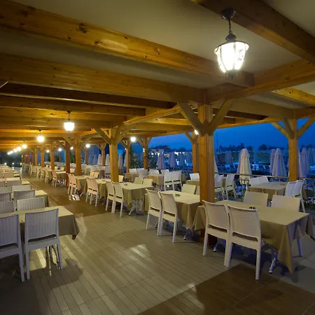 Water Side And Titreyengol