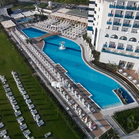 Water Side And Titreyengol